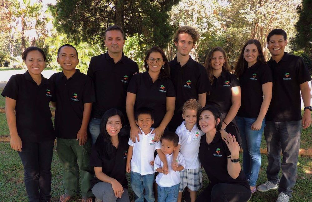 Serving Without Borders
